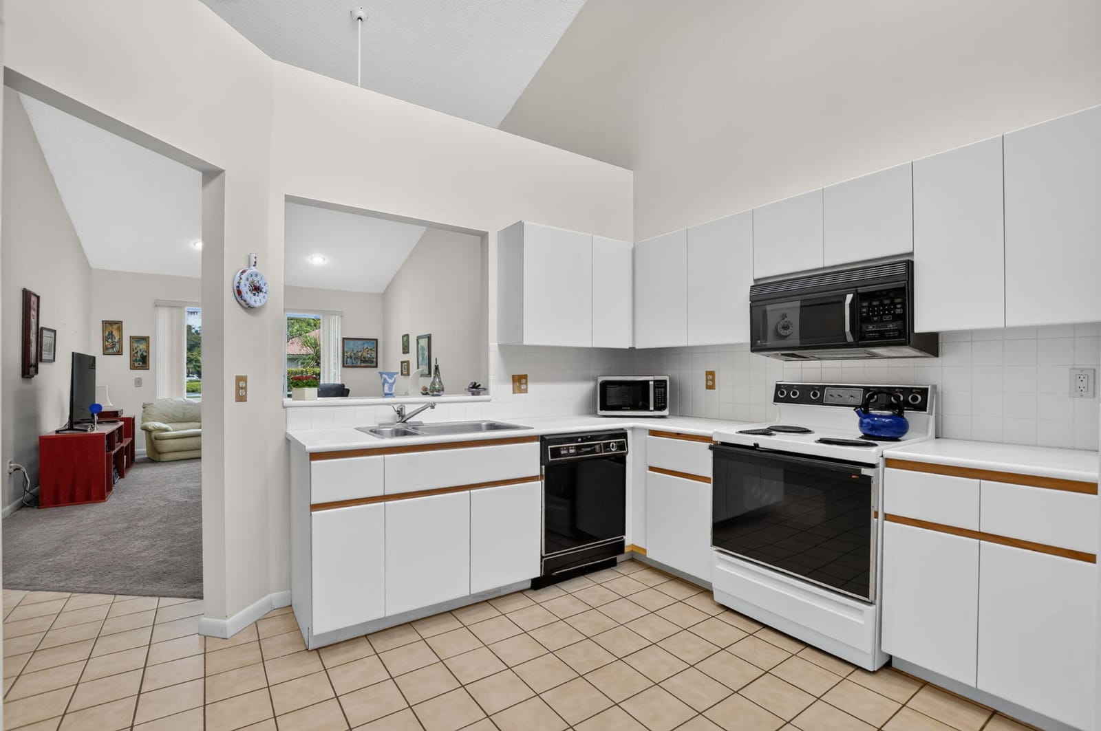 10410 PLAZA CENTRO, Boca Raton, FL 33498 photo 7