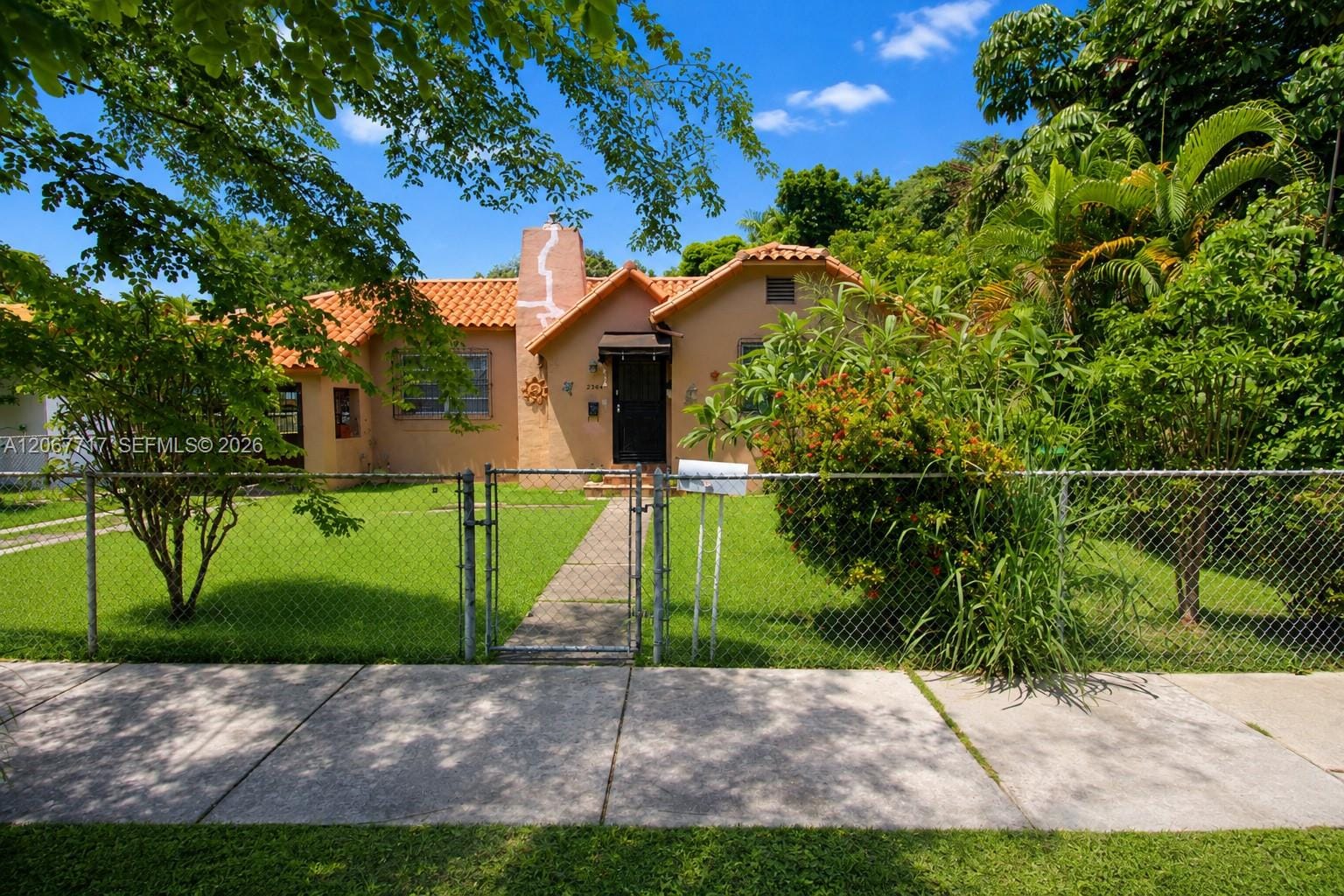 2347 SW 2nd Street, Miami, FL 33135 photo 2