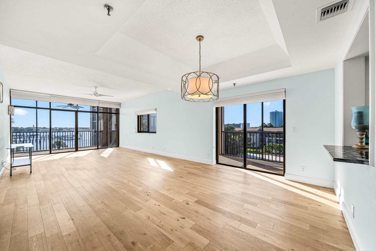 11370 Twelve Oaks Way 418 — photo 4