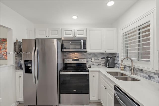 6750 Royal Palm Boulevard 107E, Royal Park Gardens, Margate, FL