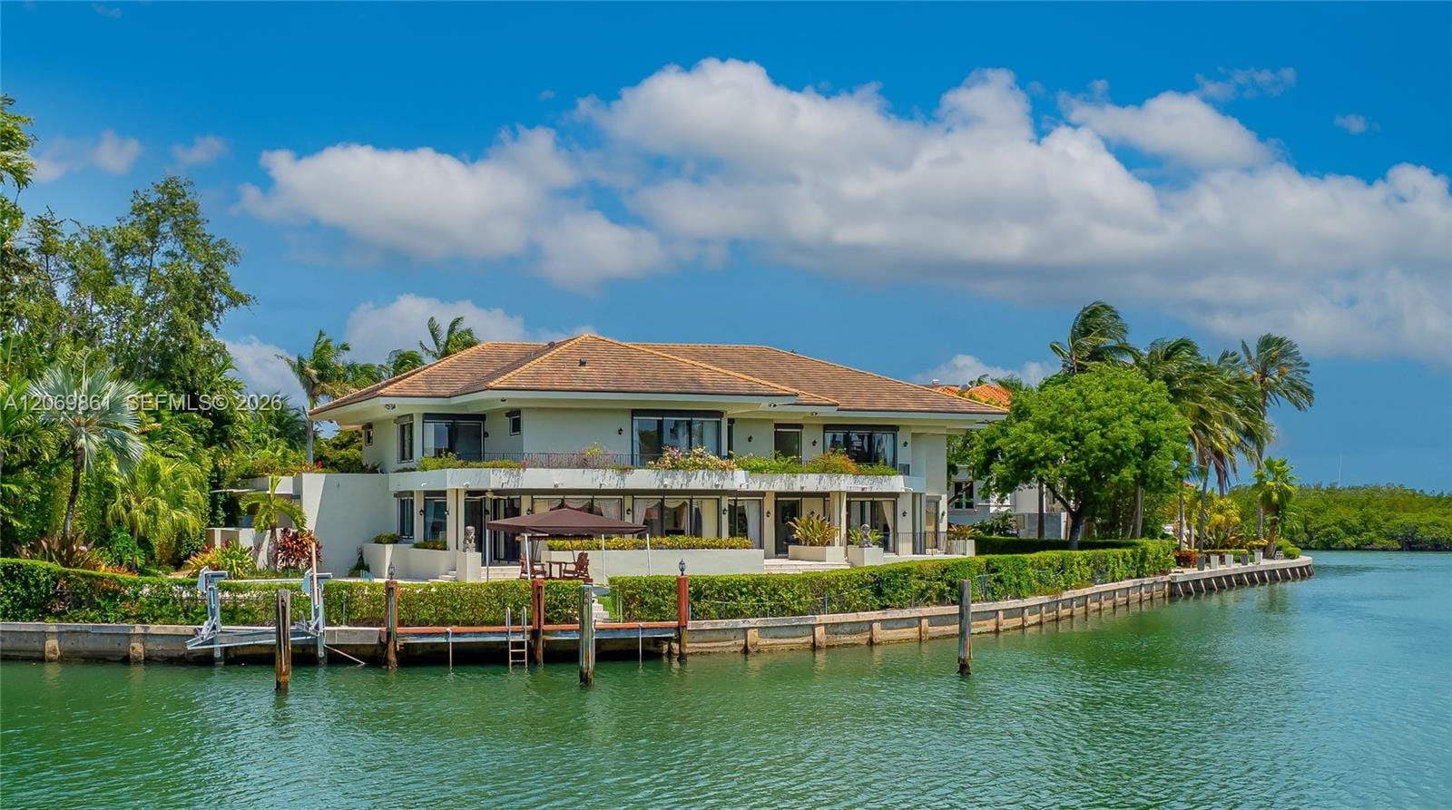 241 Cape Florida Drive, Key Biscayne, FL 33149 photo 2