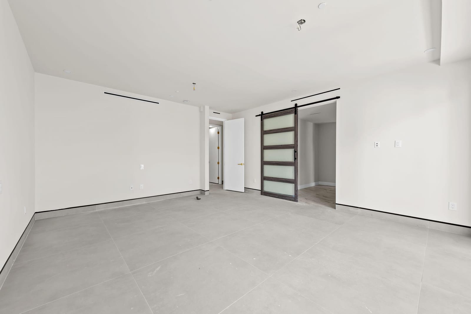 855 SW 14th Court 855 — photo 12