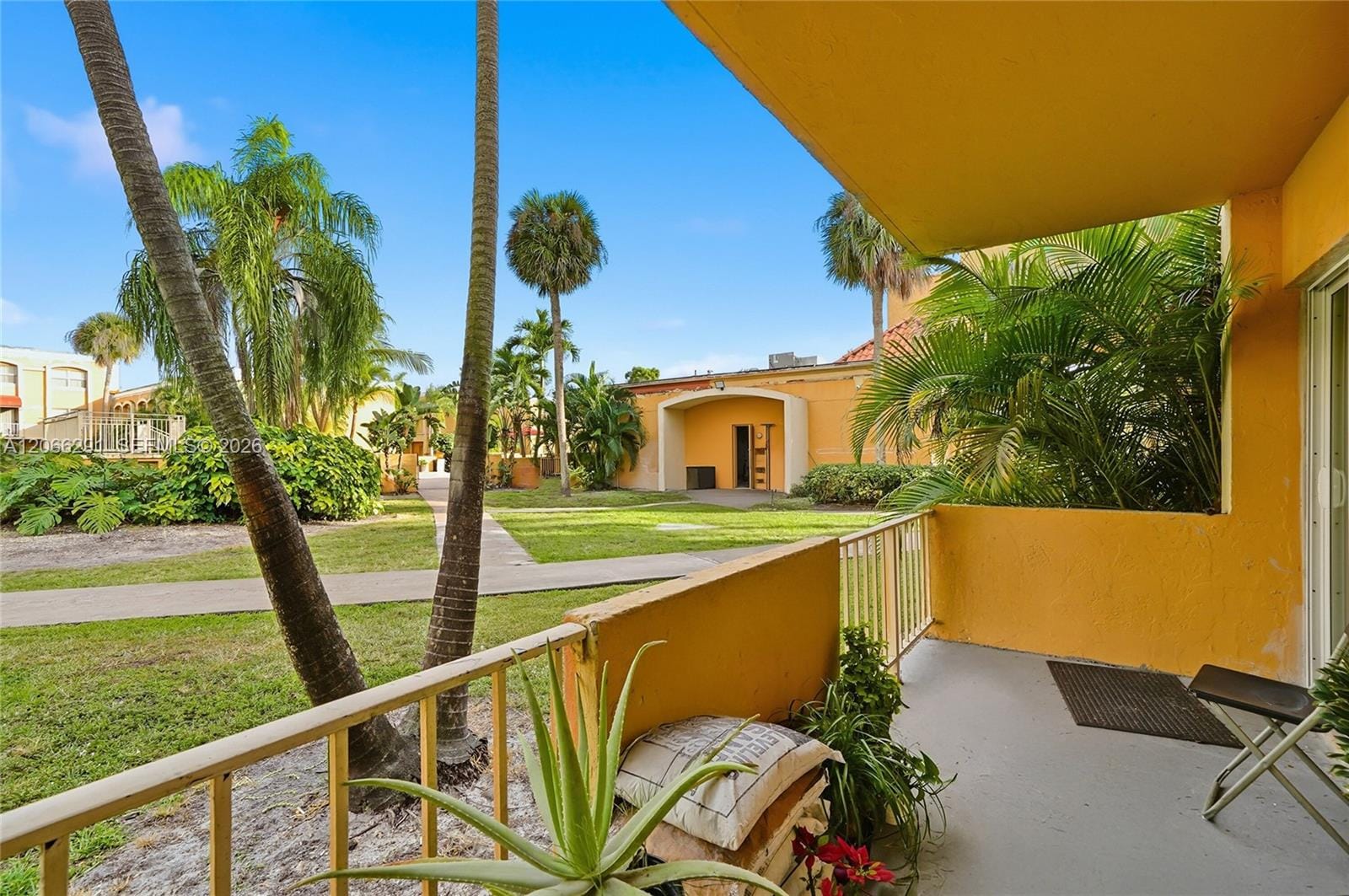 18101 NW 68th Avenue B105, Hialeah, FL 33015 photo 12
