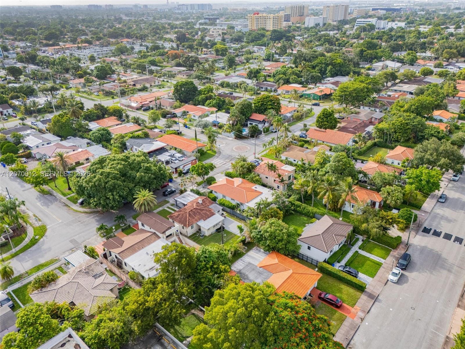 619 SW 39th Avenue, Miami, FL 33134 photo 9