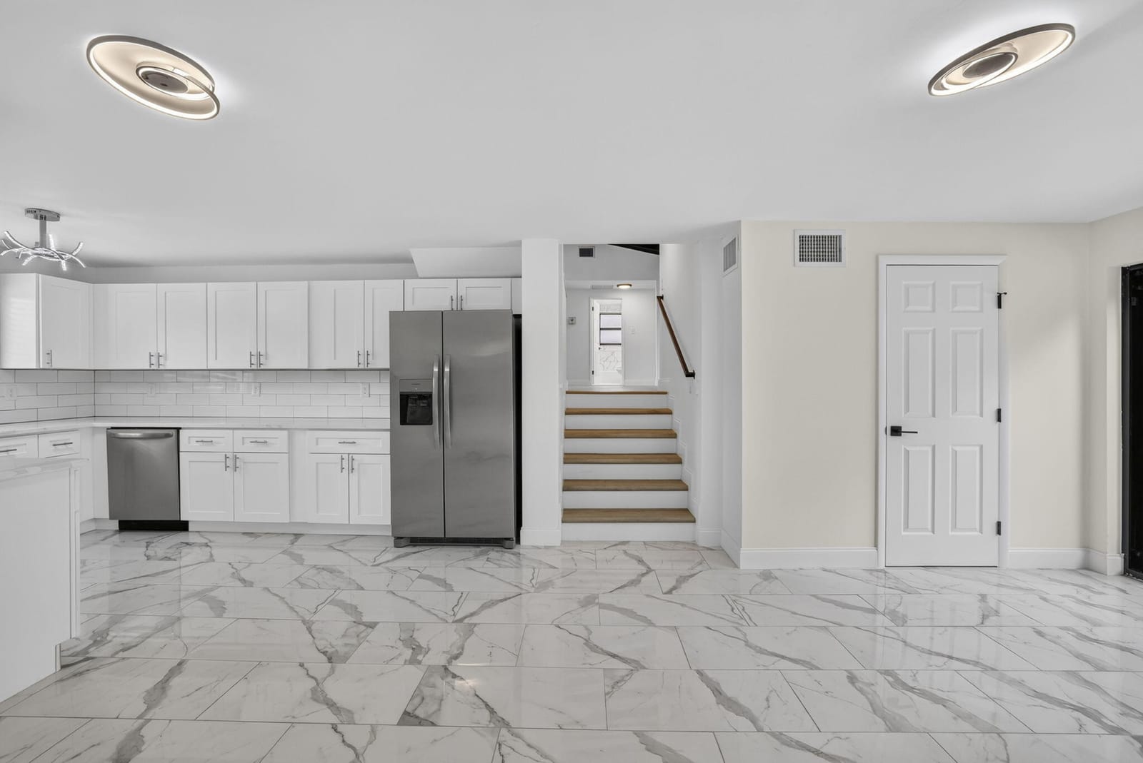 1701 SW 4TH Court — photo 8