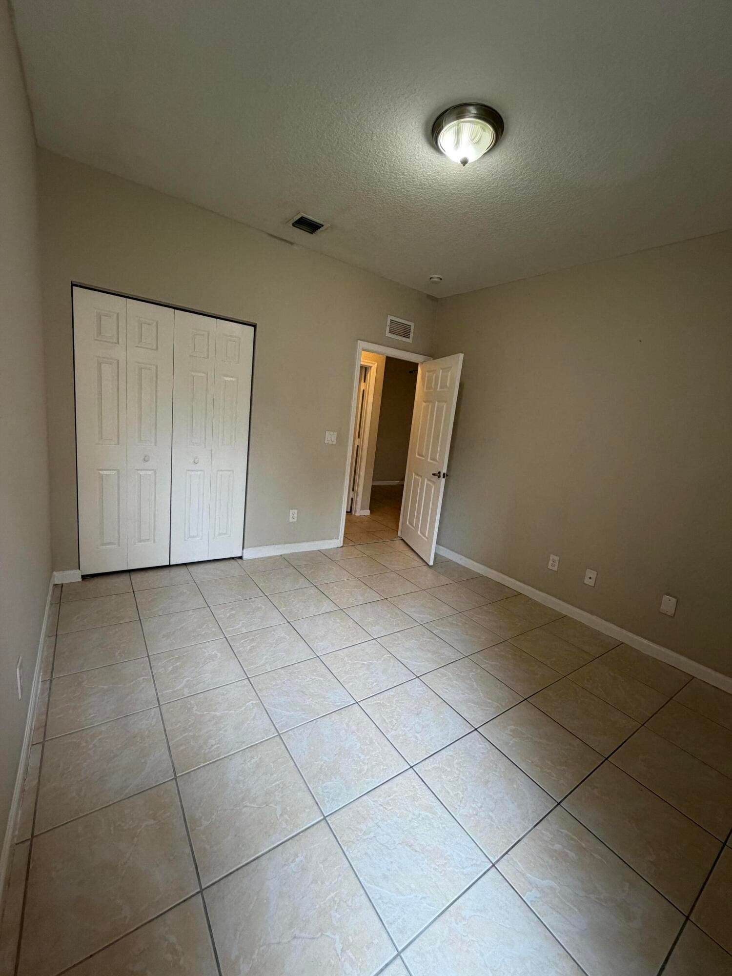 3553 Forest Hill Boulevard 45, Palm Springs, FL 33406 photo 9