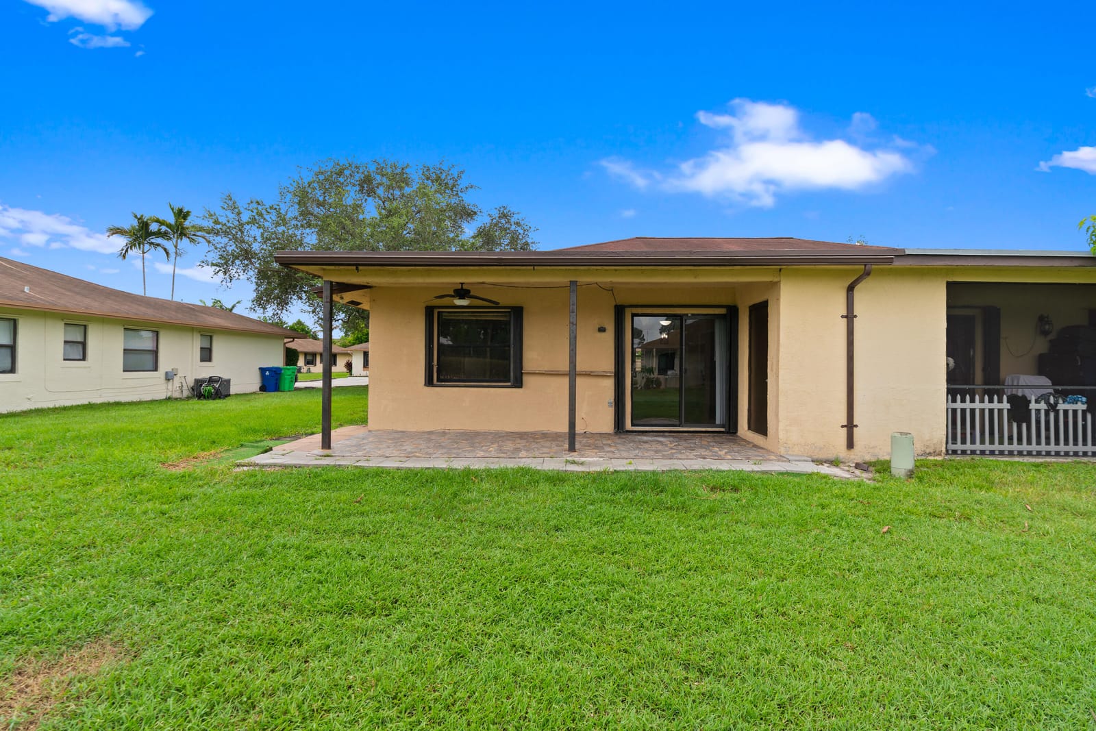 10927 NW 29TH Court, Sunrise, FL 33322 photo 25