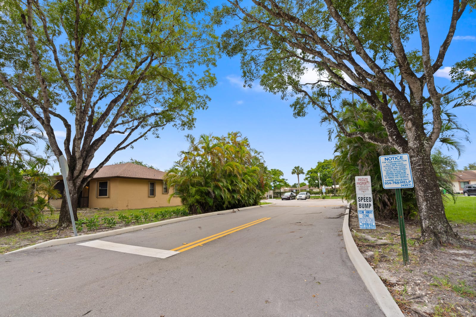 10927 NW 29TH Court, Sunrise, FL 33322 photo 27