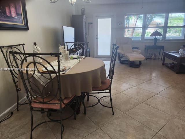 2114 E Cambridge E 2114, Cambridge E Condo, Deerfield Beach, FL