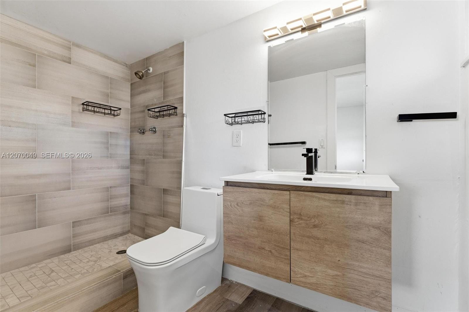 15205 NE 6th Avenue D305 — photo 8