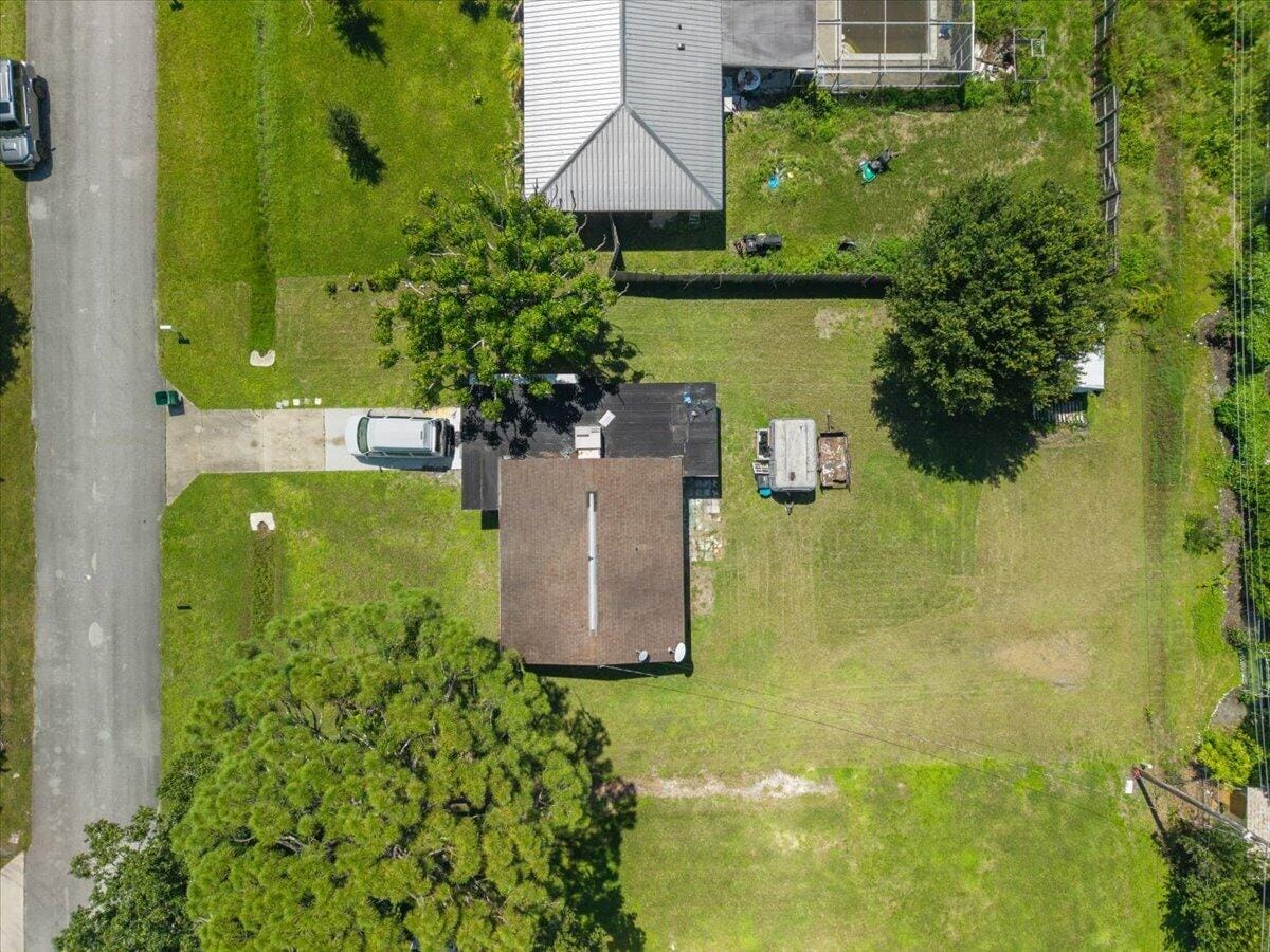 7902 HAMILTON Avenue, Fort Pierce, FL 34951 photo 27