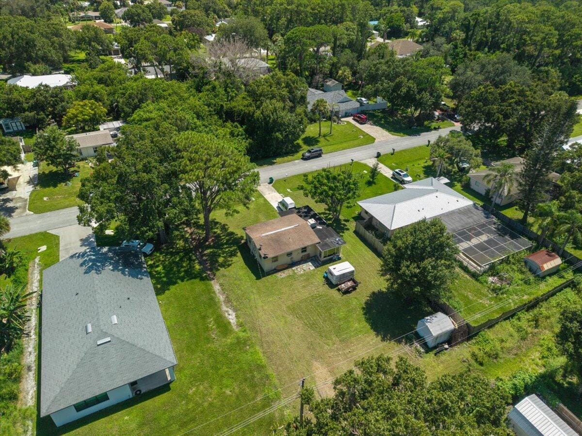 7902 HAMILTON Avenue, Fort Pierce, FL 34951 photo 28
