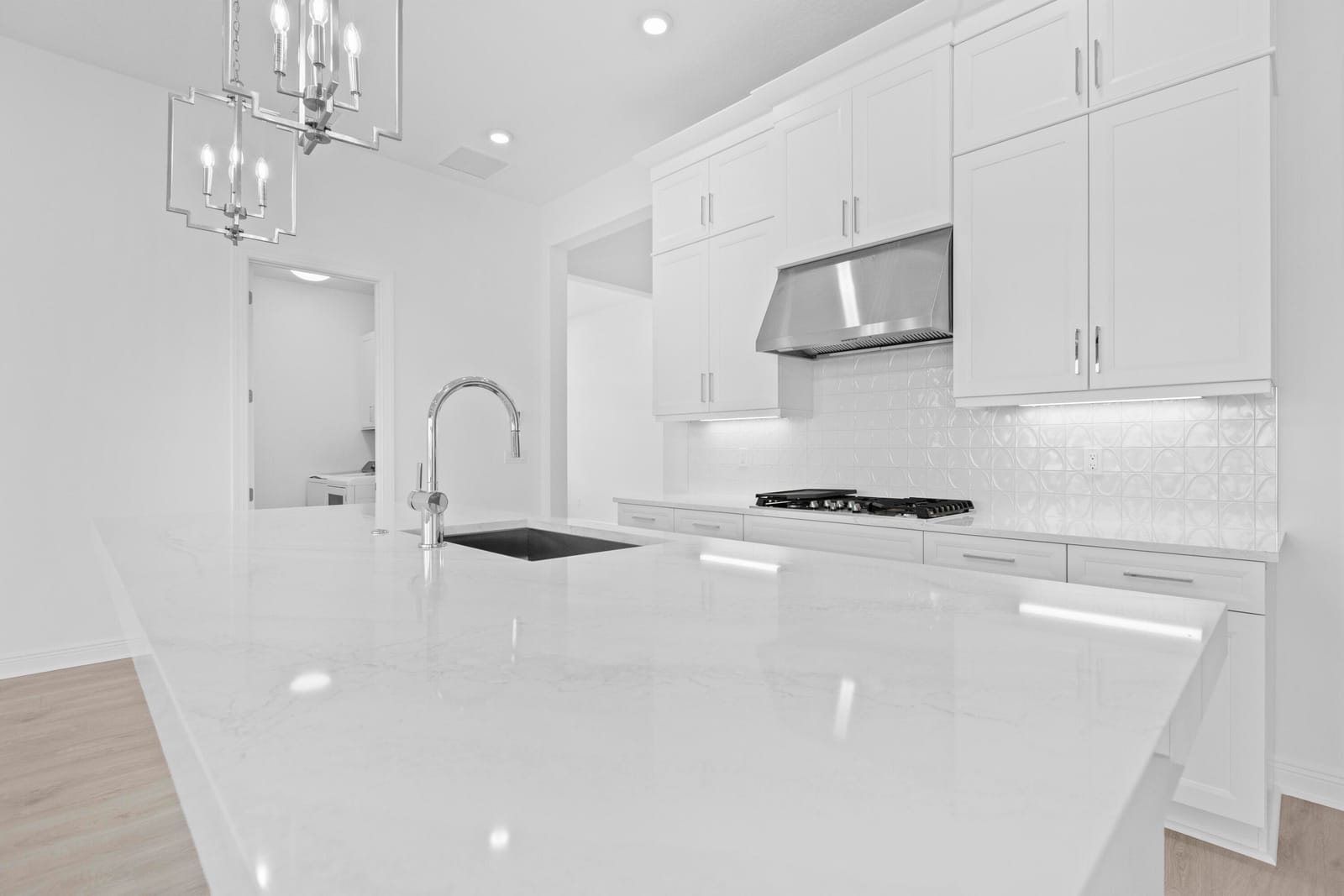 5080 Rivo Alto Circle — photo 8