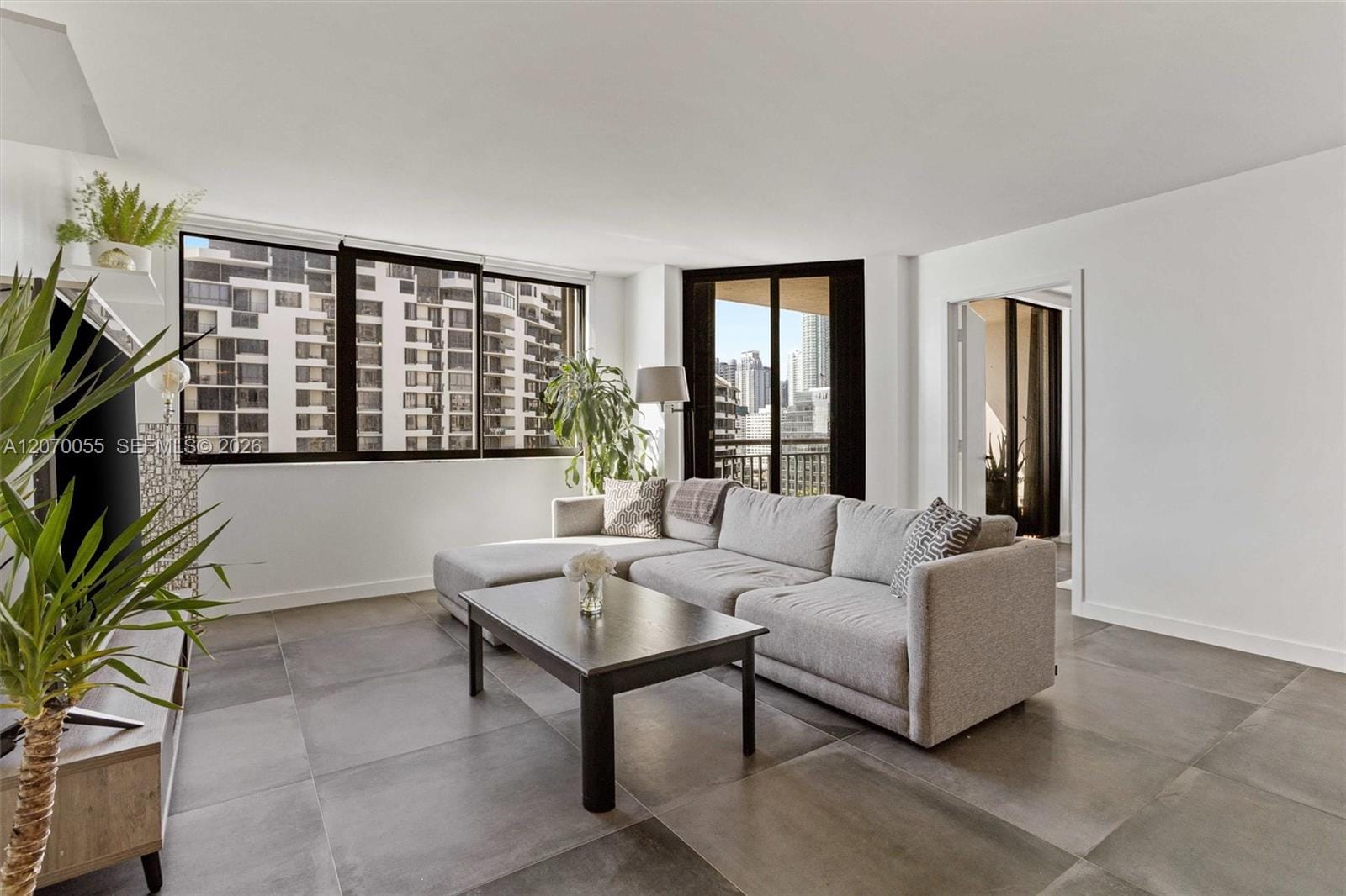540 Brickell Key Drive 1519 — photo 2