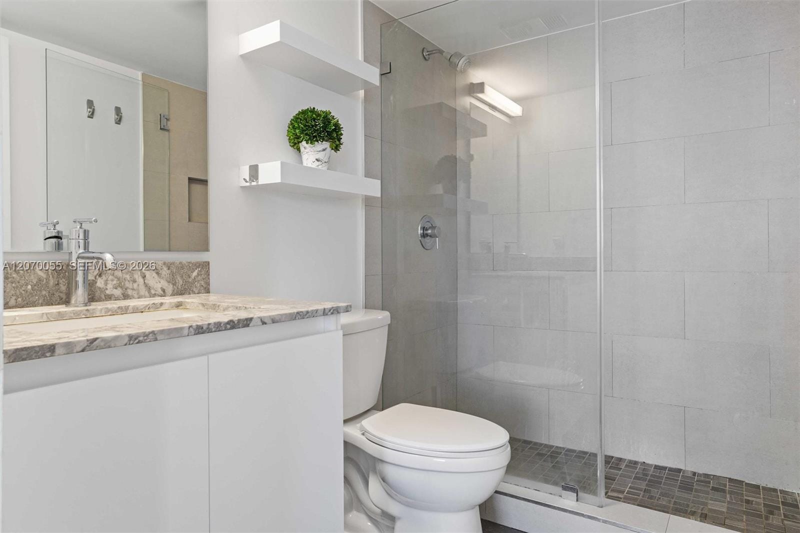 540 Brickell Key Drive 1519, Miami, FL 33131 photo 21