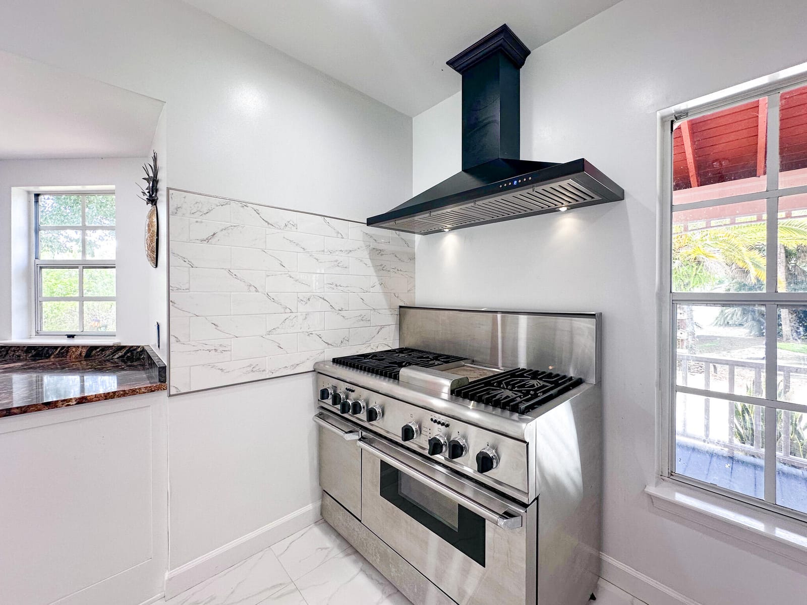 521 SW MARION Court — photo 12
