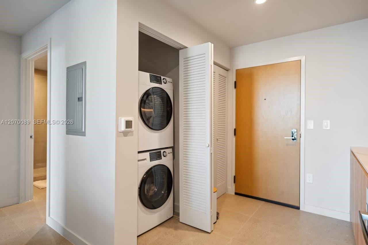 11 NE 6th 1210 — photo 9