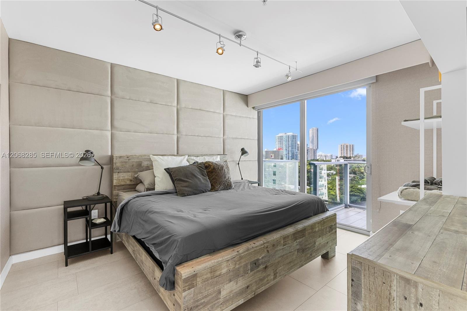 1600 SW 1st Avenue 1202, Miami, FL 33129 photo 11