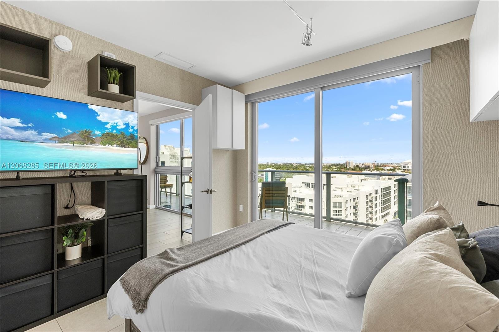 1600 SW 1st Avenue 1202, Miami, FL 33129 photo 19