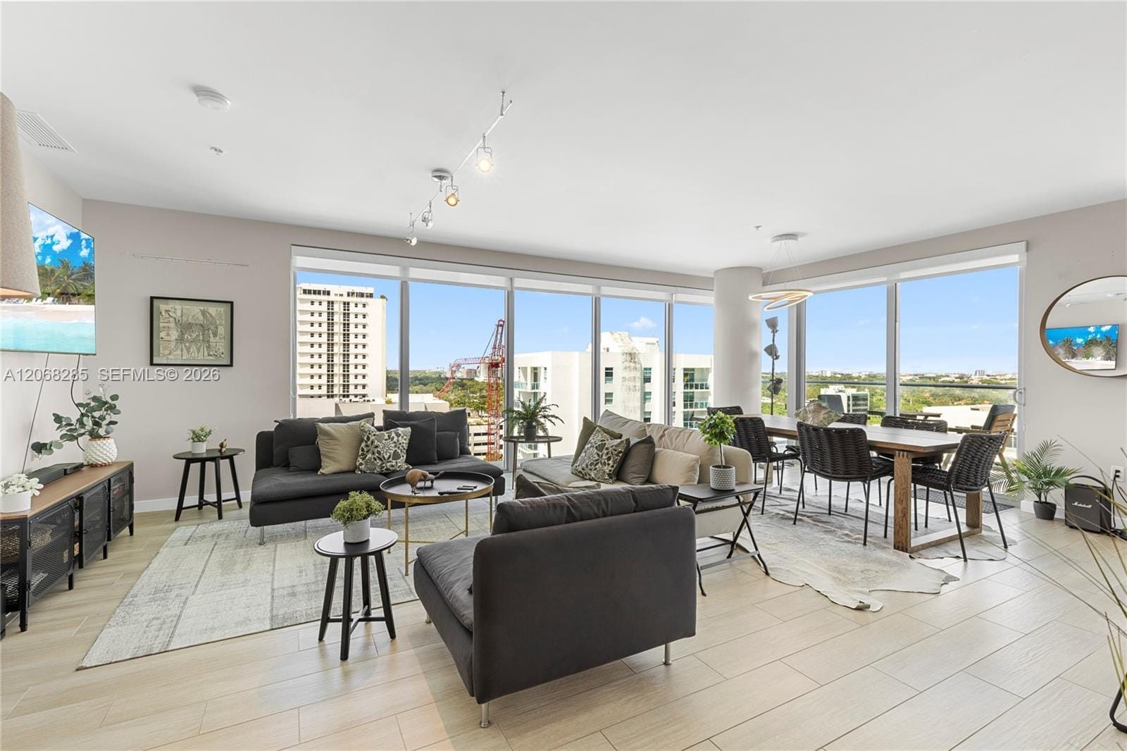 1600 SW 1st Avenue 1202, Miami, FL 33129 photo 3