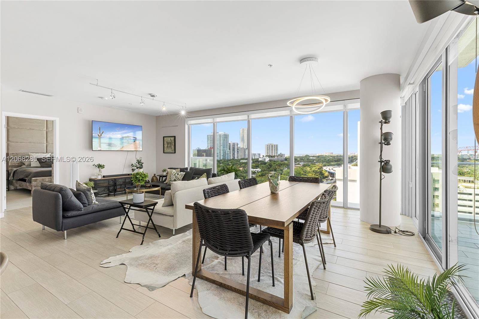 1600 SW 1st Avenue 1202, Miami, FL 33129 photo 5
