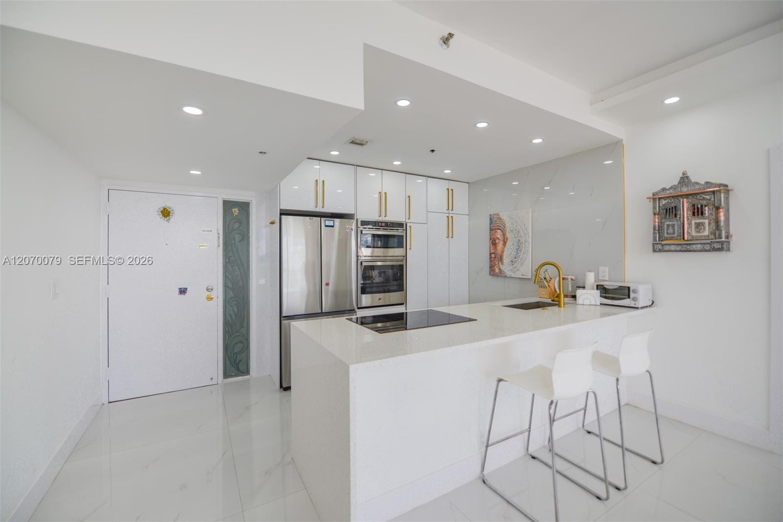 7601 E Treasure Drive PH103 — photo 3
