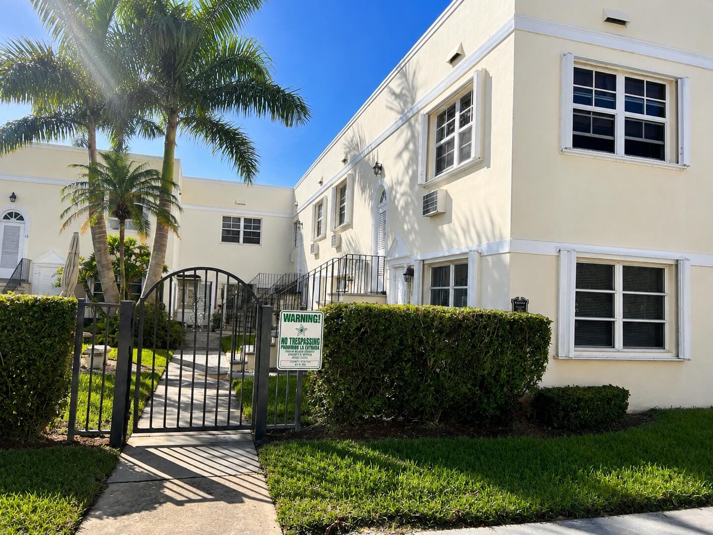 101 S GOLFVIEW Road 1, Lake Worth Beach, FL 33460