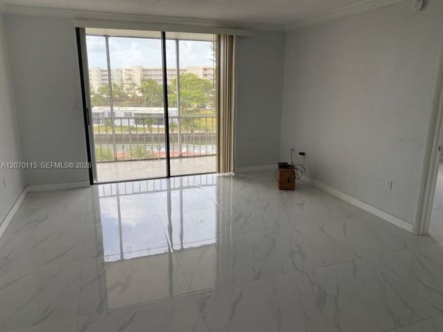 2859 Leonard Drive G408, Aventura, FL 33160