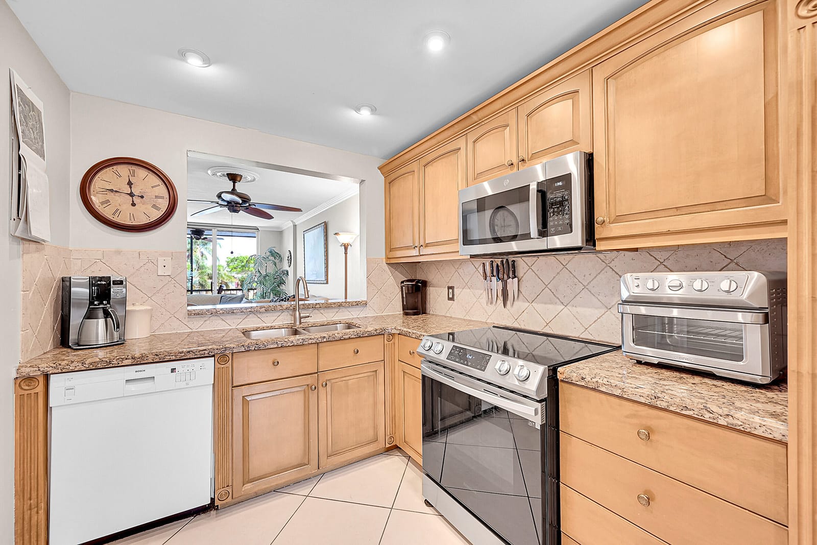 777 S FEDERAL Highway O203, Pompano Beach, FL 33062 photo 3