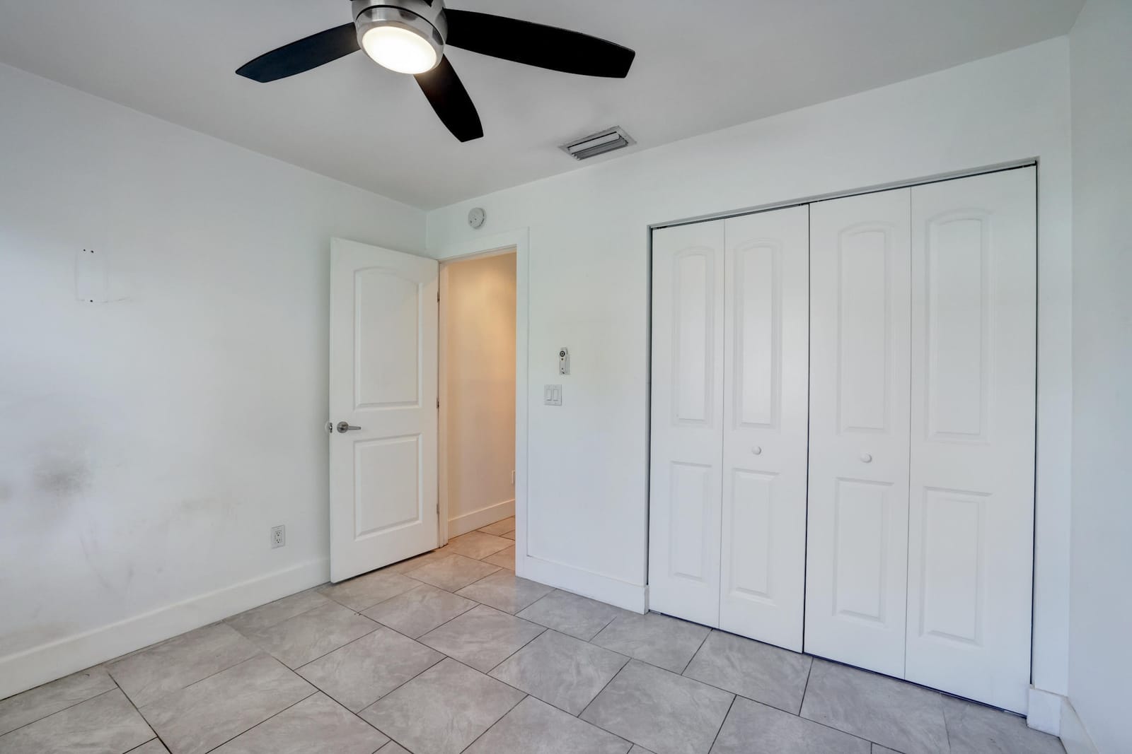 5770 SE WILSIE Drive, Stuart, FL 34997 photo 18