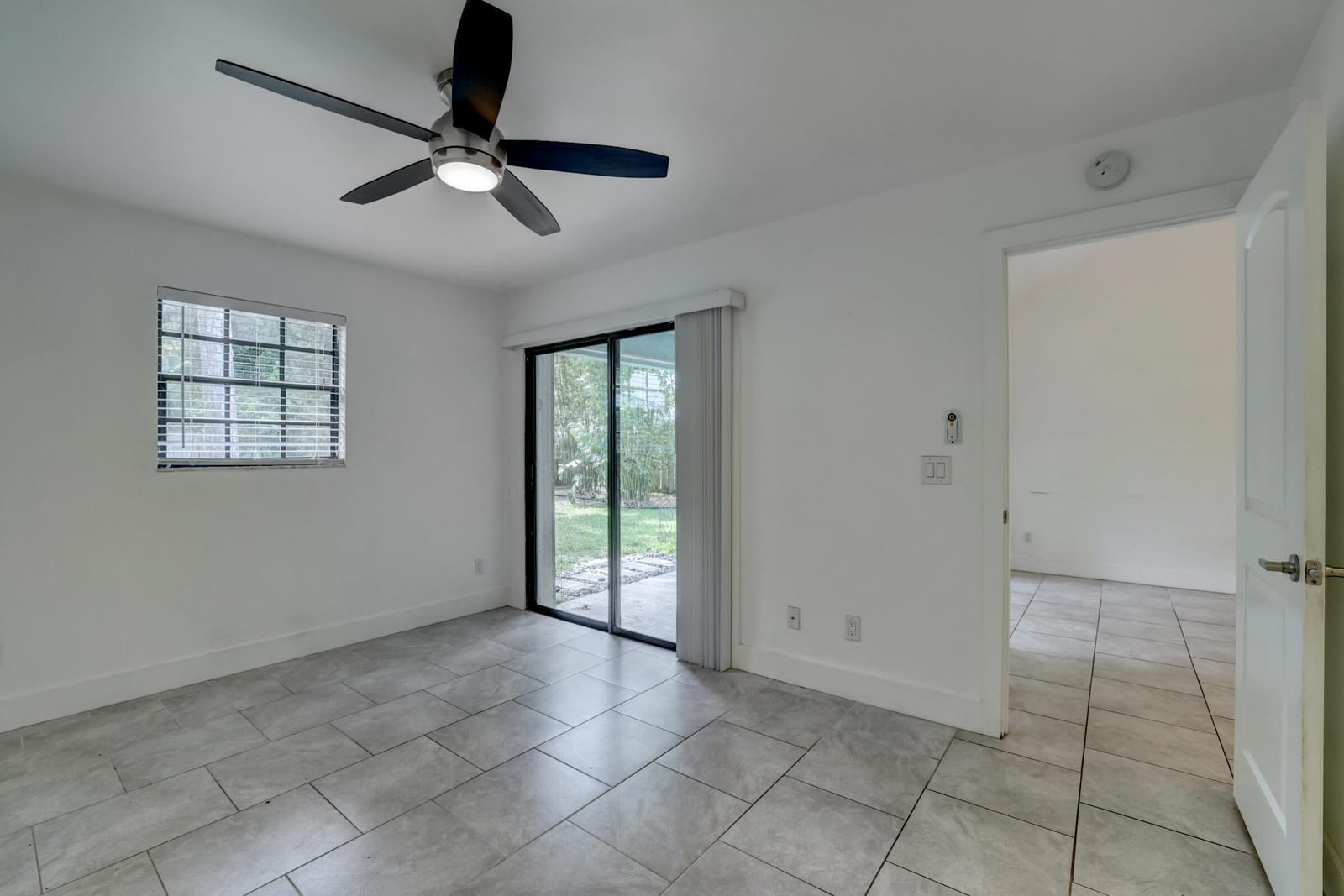 5770 SE WILSIE Drive — photo 10