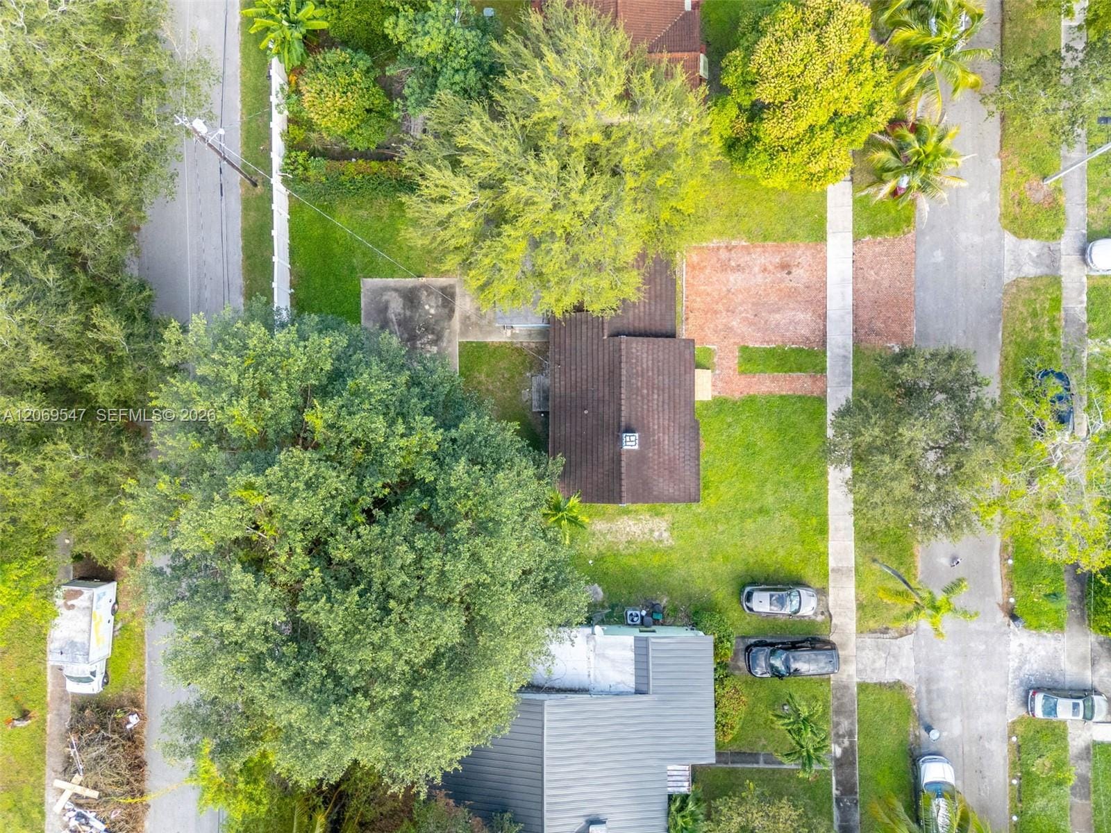9402 NW 2nd Place, Miami Shores, FL 33150 photo 24