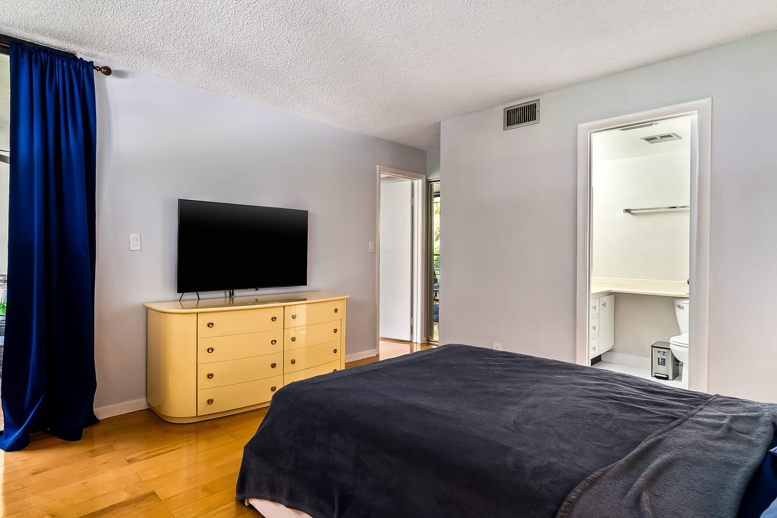 7579 NW 79th Avenue 204 — photo 10