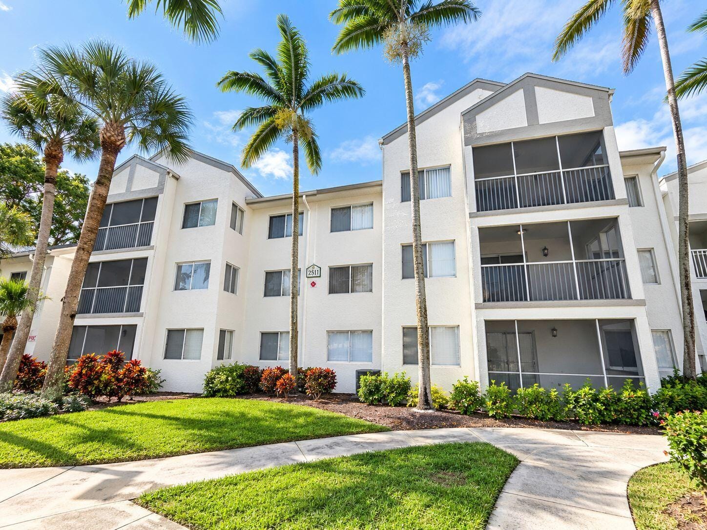 5612 ROCK ISLAND Road 172, Tamarac, FL 33319 photo 1