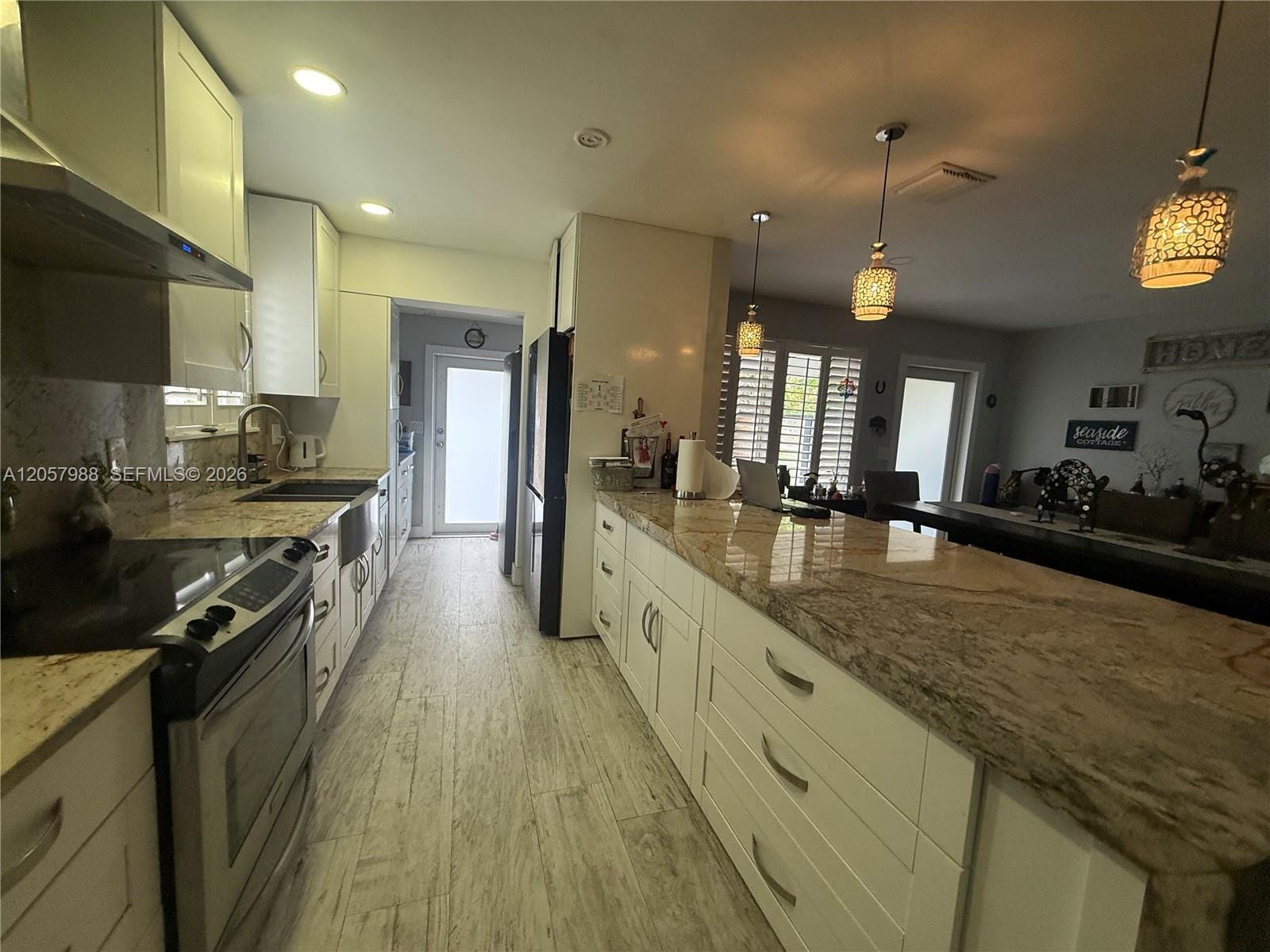 701 SW 4th Court, Hallandale Beach, FL 33009 photo 11