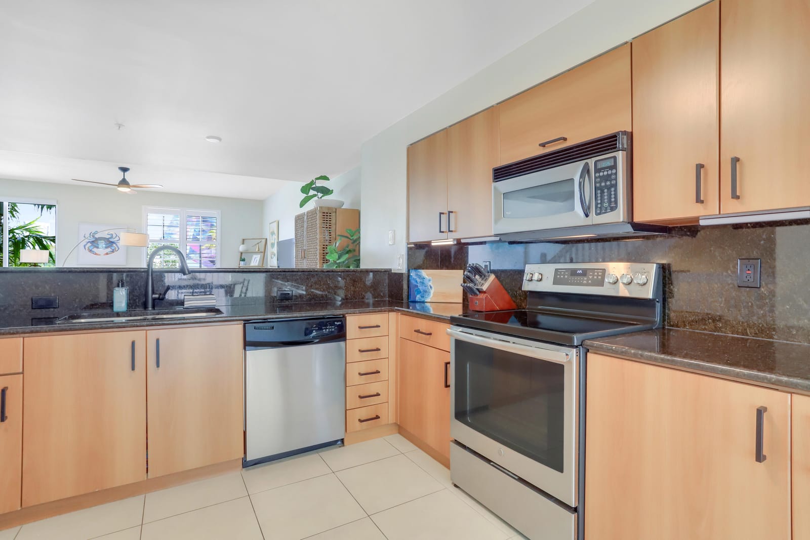 260 NE 3rd Street 4-D, Delray Beach, FL 33444 photo 22