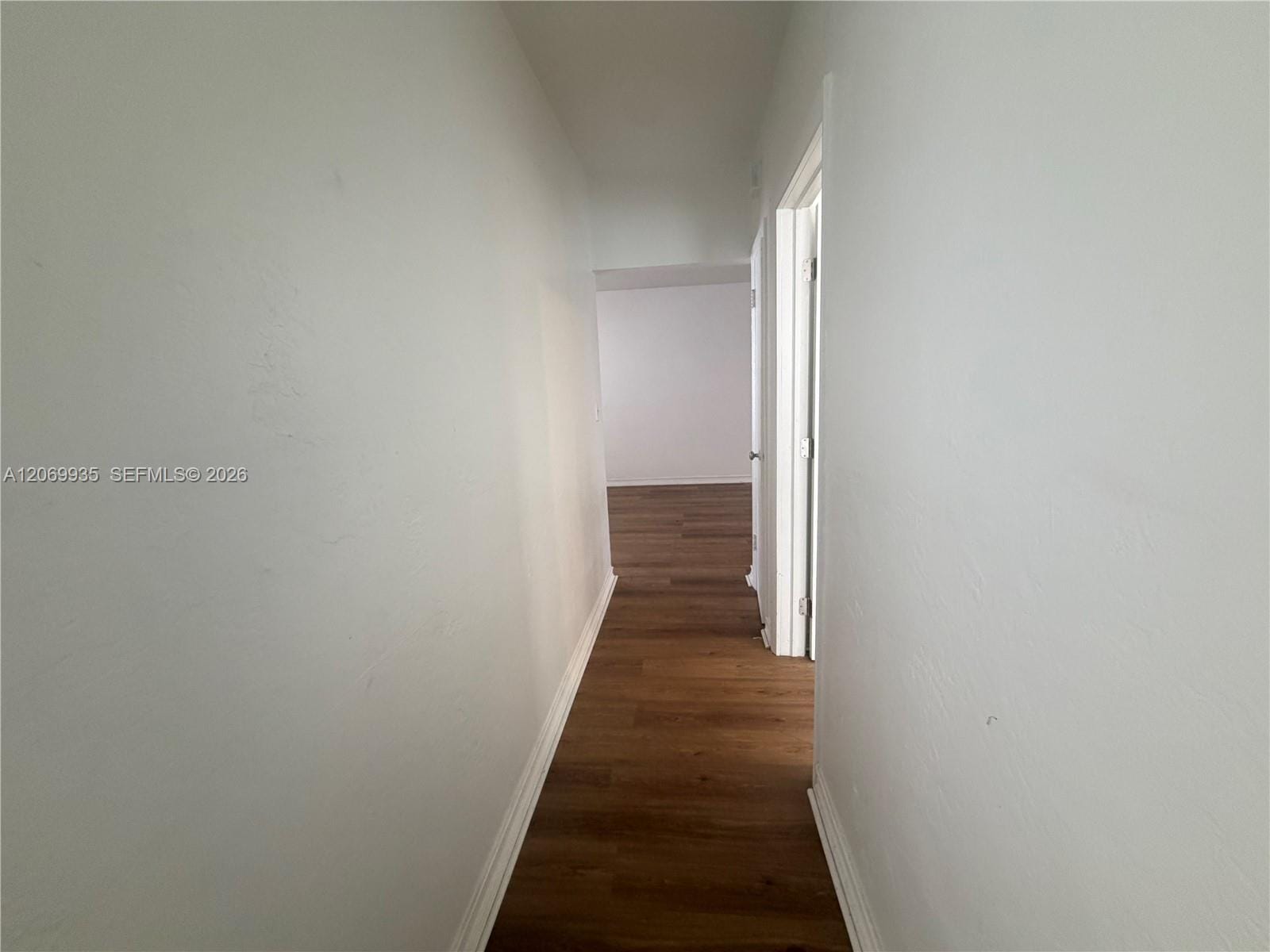 433 Santander Avenue 1 — photo 6