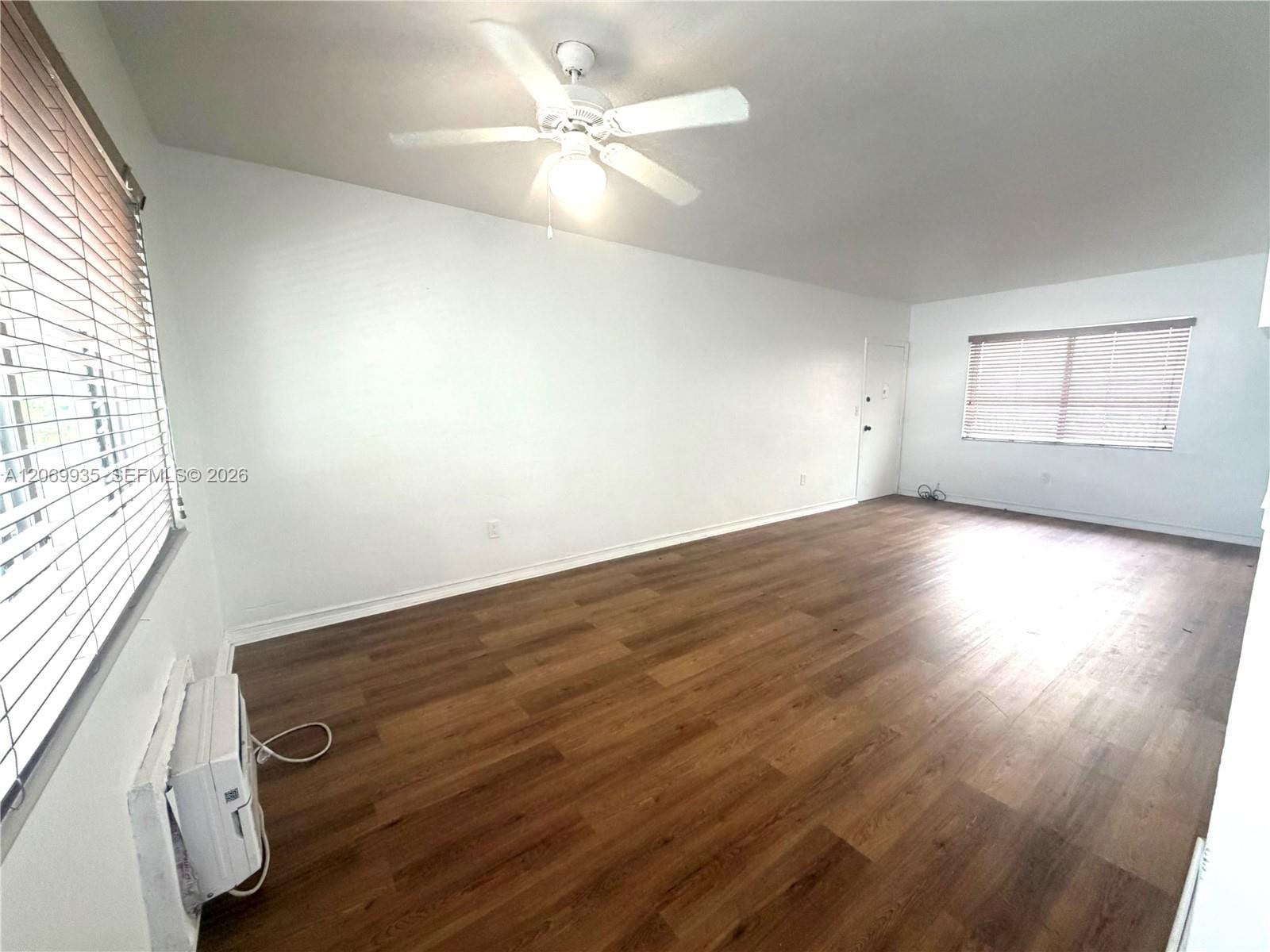 433 Santander Avenue 1 — photo 3