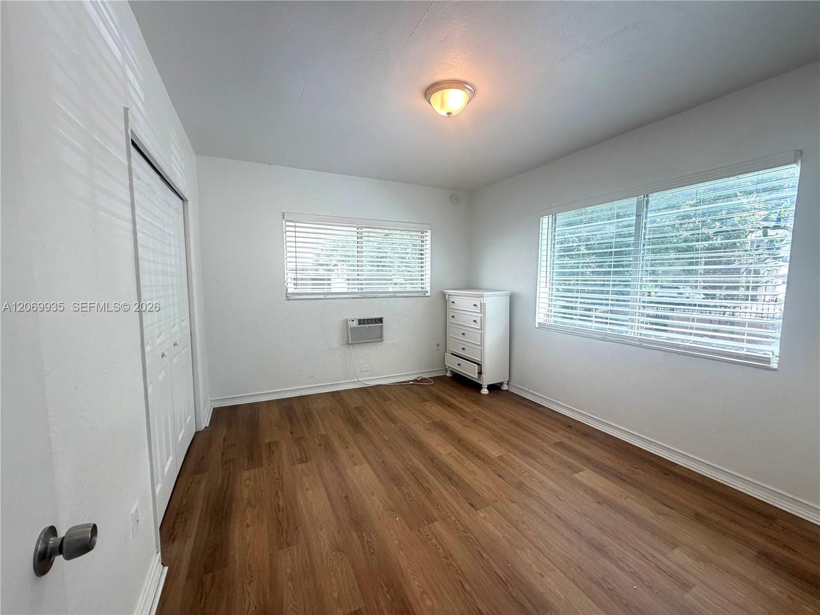 433 Santander Avenue 1 — photo 4