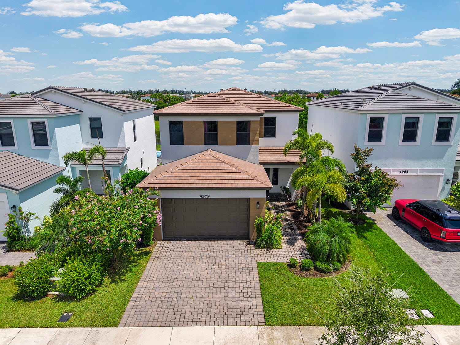 4979 Coquina Place — photo 2
