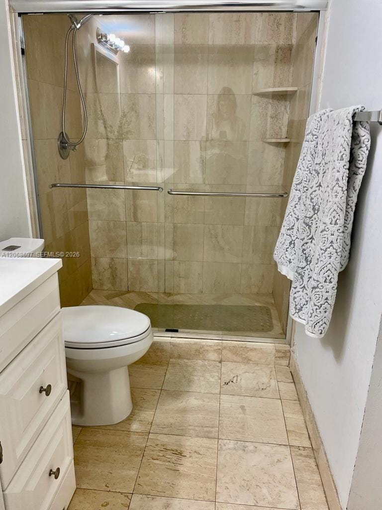 3600 Mystic Pointe Drive 1010 — photo 4