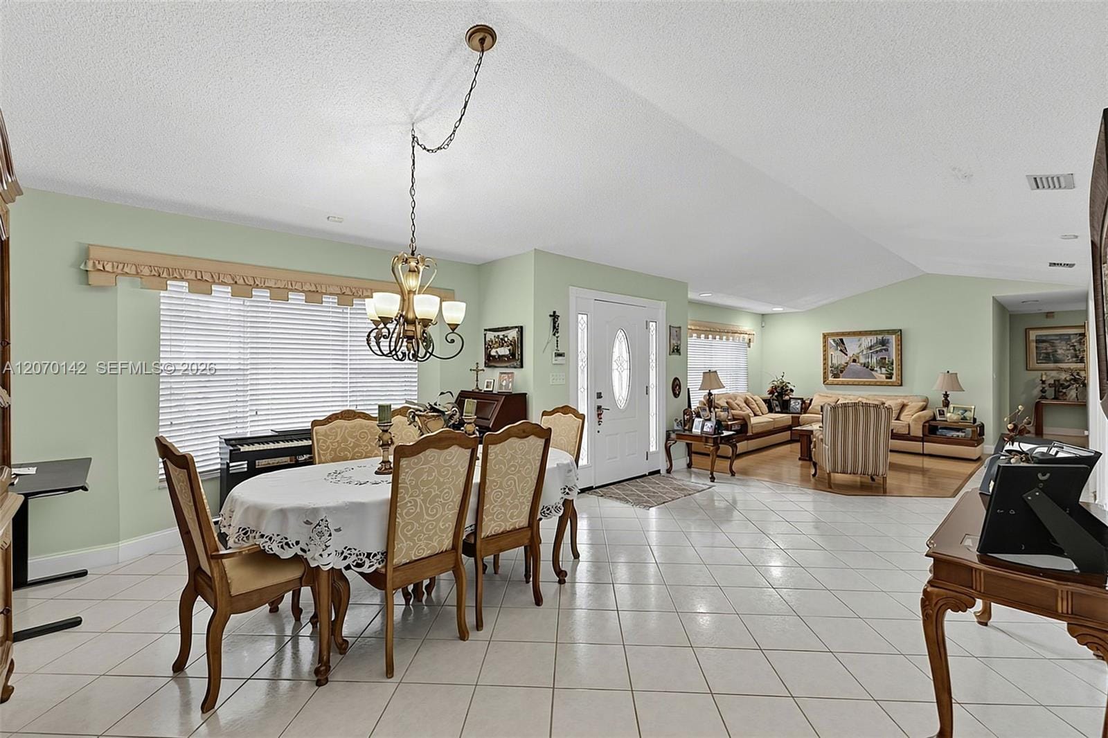15735 SW 153rd Avenue, Miami, FL 33187 photo 12