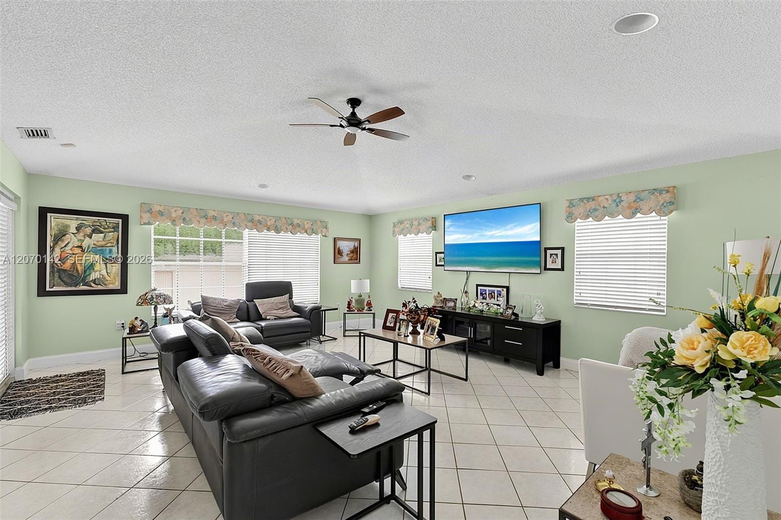 15735 SW 153rd Avenue, Miami, FL 33187 photo 3