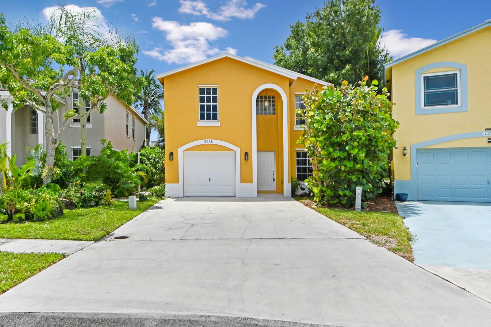 4268 Pine Hollow Circle — photo 2