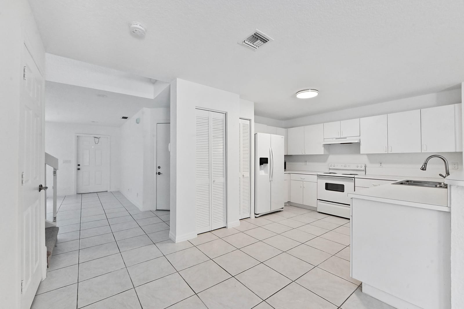 4268 Pine Hollow Circle — photo 10