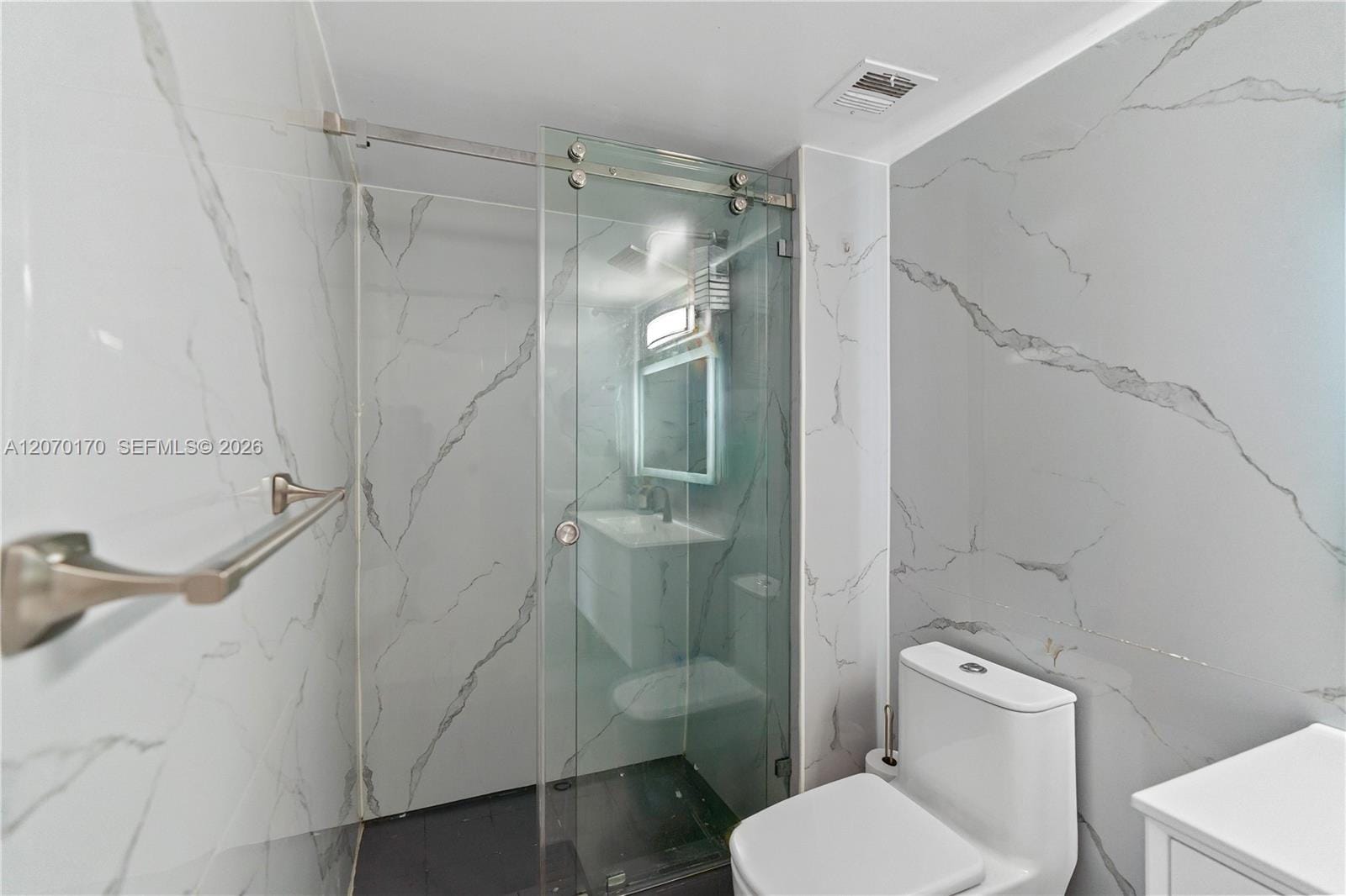 2821 N Miami Beach Boulevard 4F, North Miami Beach, FL 33160 photo 20