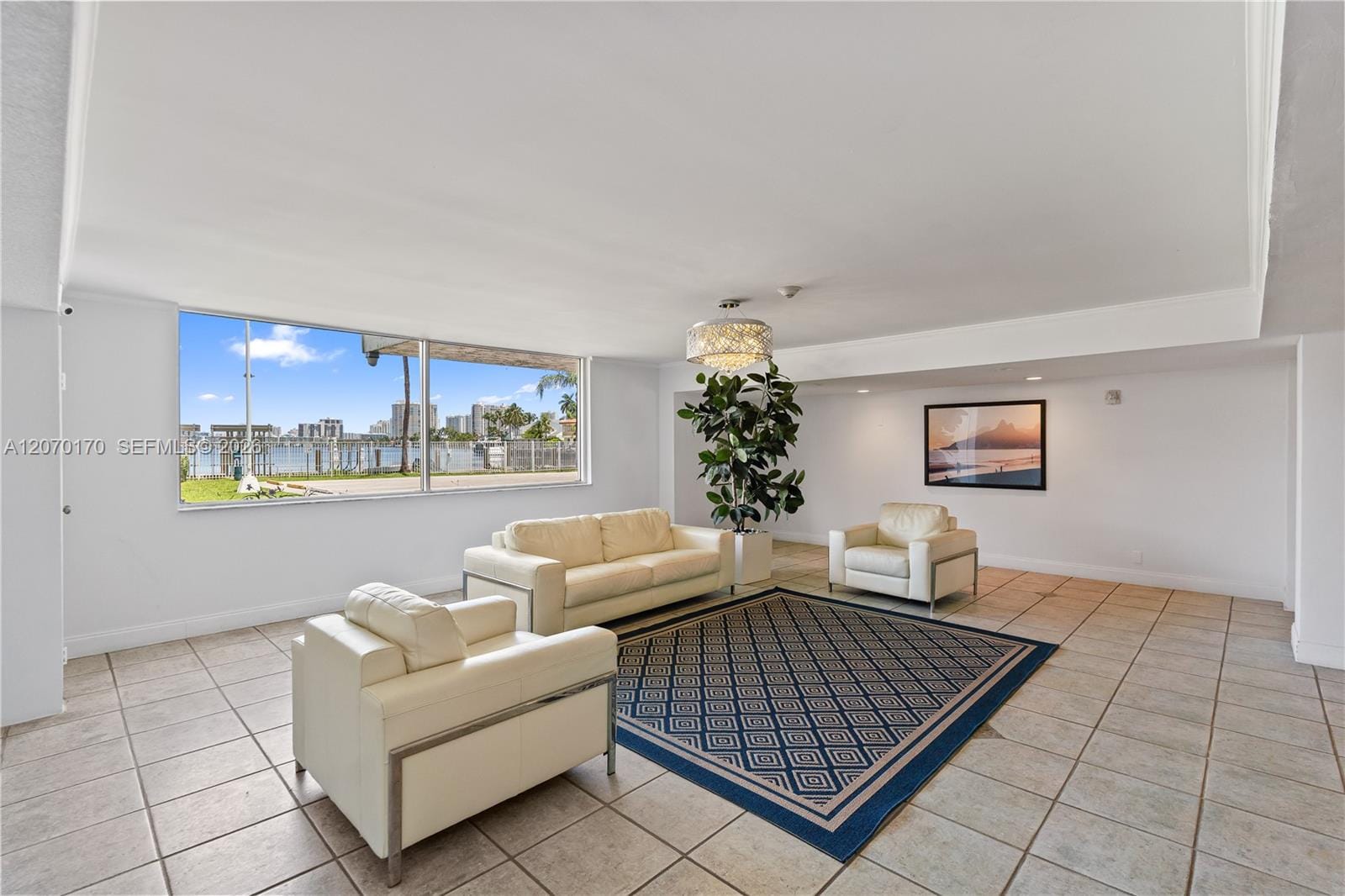 2821 N Miami Beach Boulevard 4F — photo 9