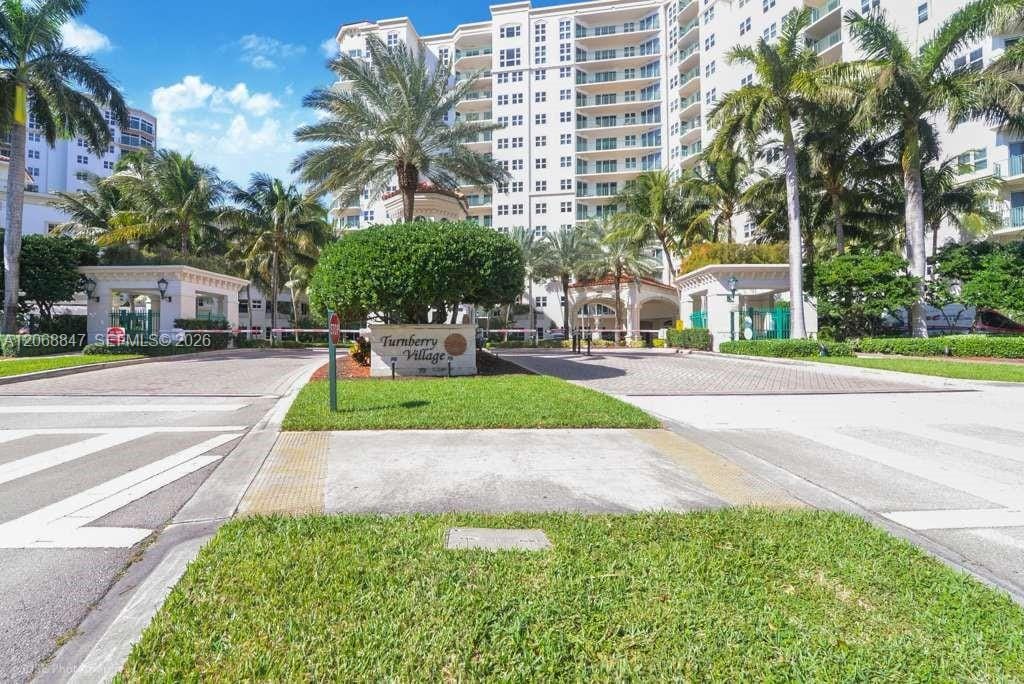 20000 E Country Club Drive 612, Aventura, FL 33180 photo 17