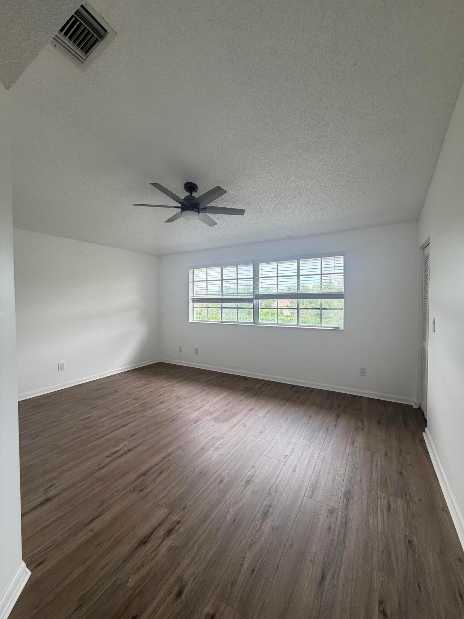 8985 NW 38TH Drive, Coral Springs, FL 33065 photo 2