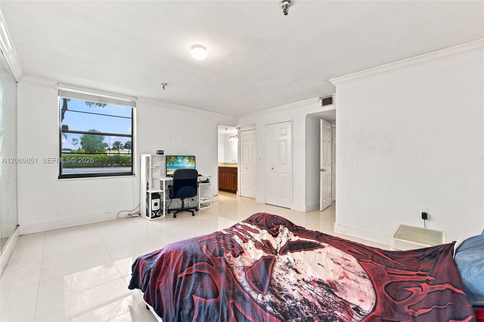 661 NE 195th Street 104, Miami, FL 33179 photo 19